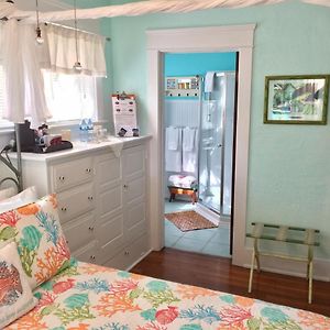Zimmer mit Queensize-Bett